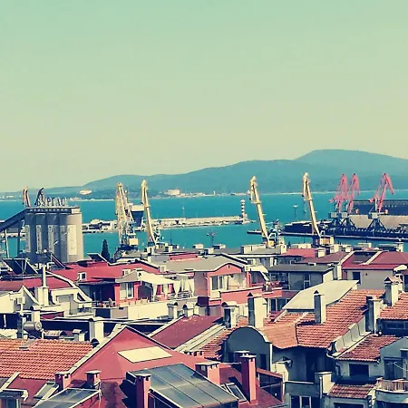 Apartment за гости во1 Burgas City