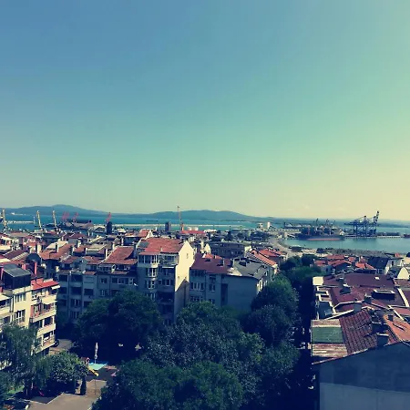 за гости во1 Apartment Burgas City