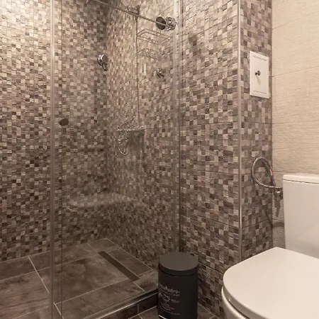 за гости во1 *